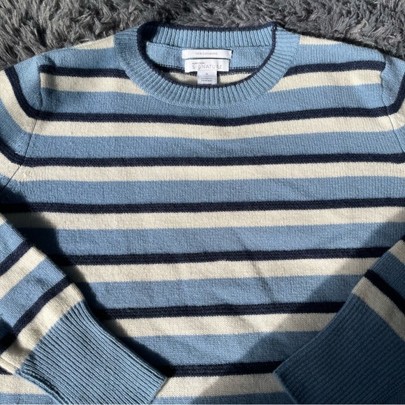 Nordstrom Signature Cashmere Sweater Blue & White with Ribbed Details - Picture 3 of 7